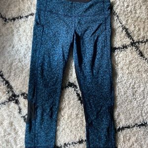 Lululemon cropped leggings